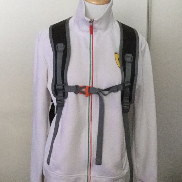 NEEKFOX Lightweight Travel Hiking Backpack - Picture 6 of 8